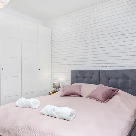 Gold Flamingo By Renters Апартаменты