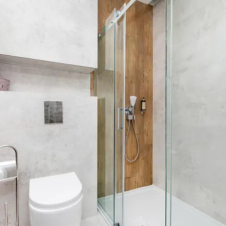 Gold Flamingo By Renters